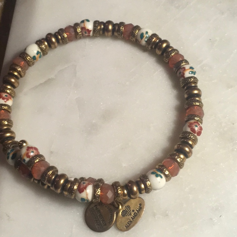 Two bracelets - Picture 4 of 5